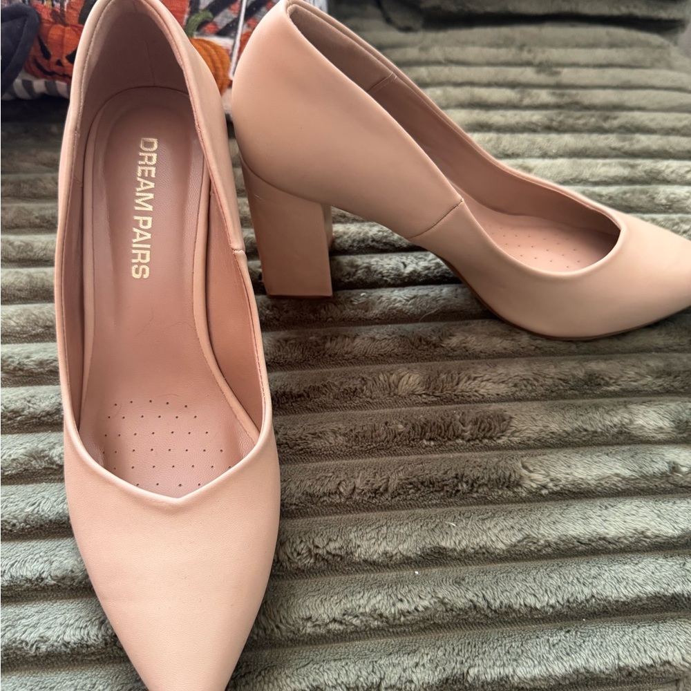 Dream Pairs Nude Block Heel Pumps